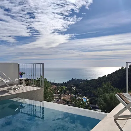 Alteatitude Villa