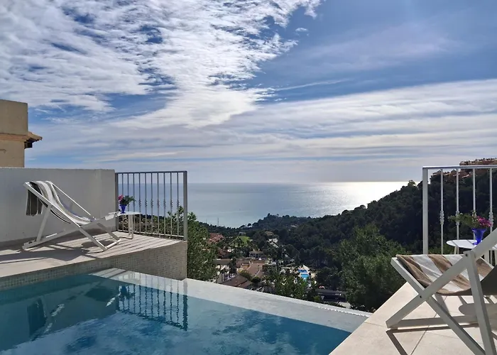 Alteatitude Villa